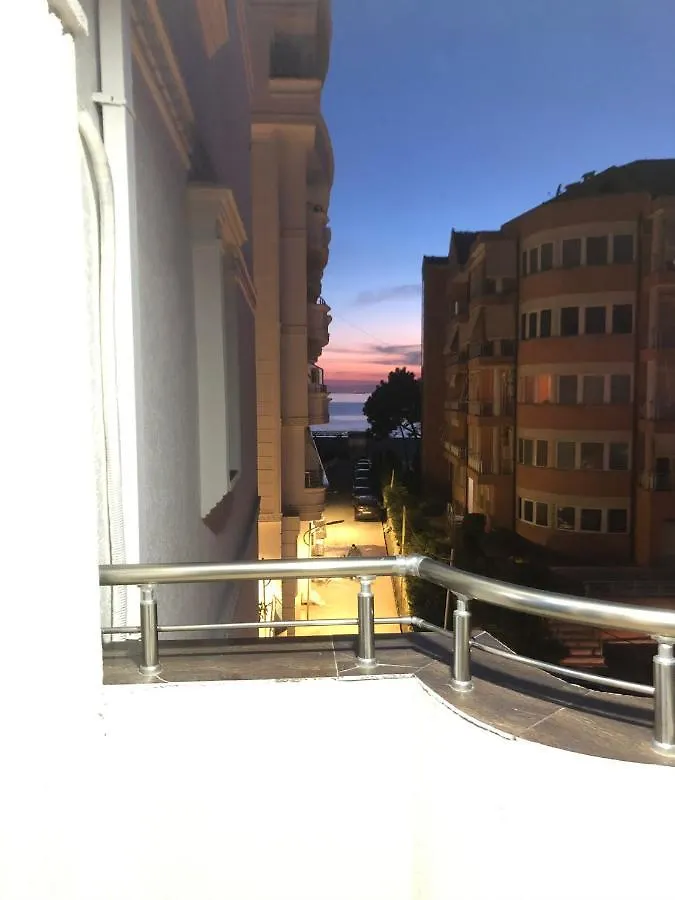 Apartments In Durres Beach Golem (Tirana)