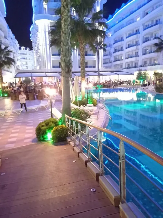 Apartments In Durres Beach  Golem (Tirana)